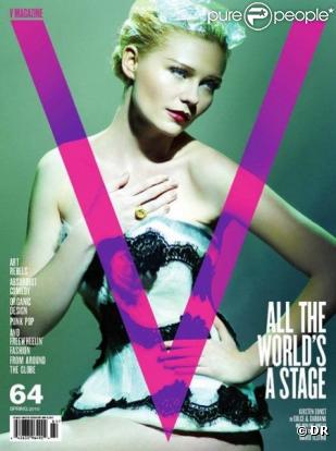Kirsten Dunst, habillée en Dolce & Gabbana, sur la couverture de V