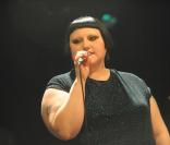 Beth Ditto du groupe The Gossip en concert (6 mars à la Flèche d'or)