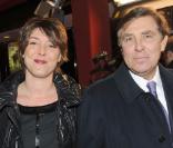 Jean-Pierre Foucault et sa fille Virginie à l'occasion de l'avant-première de  La Rafle  qui s'est tenue au Gaumont des Champs-Elysées, à Paris, le 8 mars 2010.