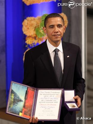 Barack Obama recevant son prix Nobel de la Paix