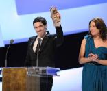 Laura Smet remet le César du meilleur espoir à Tahar Rahim le 27 février 2010 ! 