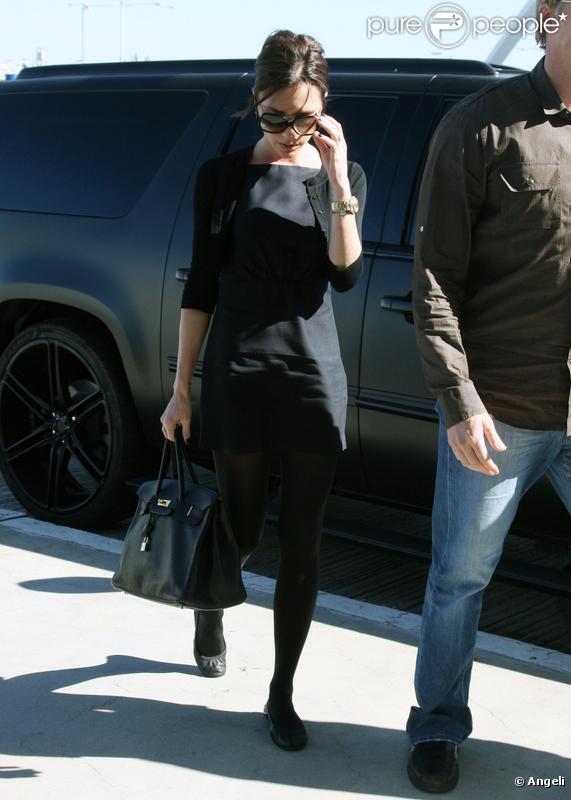 Victoria Beckham à l'aéroport de Los Angeles, le 15 mars 2010