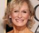 Glenn Close se prend pour un homme... et trompe la belle Amanda Seyfried et Orlando Bloom !