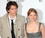 La comédienne française Mélanie Thierry et son compagnon le chanteur Raphaël 