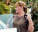 La jolie Nicole Eggert doit suer pour retrouver la silhouette qui a fait sa réputation. Ici en plein jogging, à Los Angeles, le 31 mars 2010.