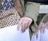 Isla Fisher sort d'un déjeûner à West Hollywood le 31 mars 2010