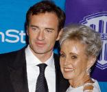 Julian McMahon et sa mère Lady Sonia McMahon 