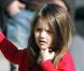 Alors qu'elle fêtera bientôt ses 4 ans, Suri Cruise porte des talons hauts et adore se maquiller ! Mais que fais Katie Holmes ?