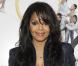 Janet Jackson joue elle aussi avec ses courbes, et en ce moment elle est au top !