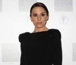 Melanie Chisholm, alias Mel C, la sportive des Spice Girls a dit à dieu à ses joggings d'antan, et par la même occasion à ses abdos... Mais son physique, qui a ensuite été bien en chair, est désormais nickel. 