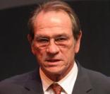 Tommy Lee Jones, prix d\'interprétation masculine lors du Festival de Cannes 2005.