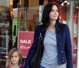 Courteney Cox a mis longtemps avant de tomber enceinte de la petite Coco, aujourd'hui âgée de 5 ans, aussi blonde que sa maman est brune ! 