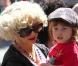 Dès qu'elle le peut, Christina Aguilera passe tout son temps libre avec son fils unique Max... Quelle maman poule ! 