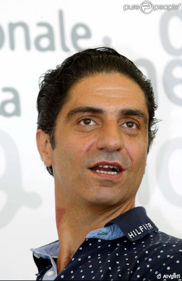 Simon Abkarian au casting de prochaine série de France 2,  Les Beaux Mecs 