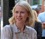 Des images de  You will meet a tall dark stranger , de Woody Allen, présenté à Cannes en mai 2010 et en salles le 10 novembre 2010.