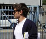 Vendredi 23 avril, Zac Efron se balade - sans Vanessa Hudgens ! - dans les  rues de Los Angeles, sac de sport vert délavé à la main, avant de  rejoindre son coupé noir... 