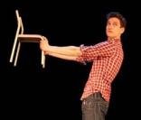 Lionel Erdogan joue dans Oh Boy !, adaptation théâtrale du roman de Marie-Aude Murail, écrite par Cathy  Verlaguet et mise en scène par Olivier Letellier.
