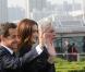 Carla Bruni et Nicolas Sarkozy visitent le pavillon français de l'Exposition universelle de Shanghaï, accompagnés de l'acteur Alain Delon, parrain du bâtiment. 29/04/2010 