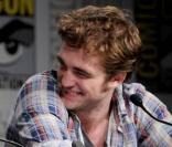 Taylor Lautner et Robert Pattinson pourraient avoir les honneurs de David Duchovny... 