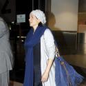 Dannii Minogue : Enceinte de six mois, elle reste une globe-trotteuse et garde le sourire !