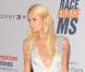 Paris Hilton, à l'hôtel Hyatt Plaza de Los Angeles pour la 17e soirée Race to Erase MS, vendredi 7 mai.