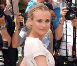 Diane Kruger, maîtresse de cérémonie, pose pour le photocall cannois en 2007 