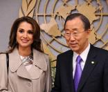 La reine Rania de Jordanie avec le secrétaire général des Nations-Unies, Ban Ki-Moon 