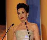 Kristin Scott Thomas, en Armani Privé, lors de la cérémonie d'ouverture du 63e festival de Cannes le 12 mai 2010