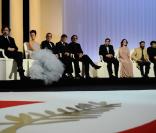 Les membres du jury lors de la cérémonie d'ouverture du 63e festival de Cannes le 12 mai 2010