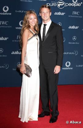 Le champion de Formule 1 Jenson Button et sa belle Jessica Michibata ont rompu après 18 mois d'amour...