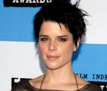 Neve Campbell