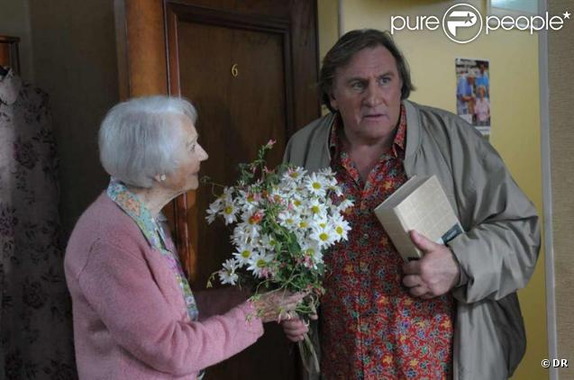 Gérard Depardieu et Gisèle Casadesus dans La Tête en friche 