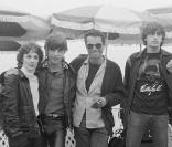 Téléphone au festival de Cannes en mai 1980, en compagnie du photographe Jean-Marie Périer 