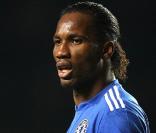 Le grand Didier Drogba entame sa course contre la montre pour récupérer de son opération du cubitus et jouer le Mondial en Afrique du Sud...