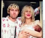 Kurt Cobain et sa femme Courtney Love et leur fille Frances Bean Cobain