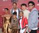 Jada Pinkett Smith, Will Smith, Willow Smith, Jaden Smith, Jackie Chan et Trey Smith lors de l'avant-première de Karate Kid à Los Angeles le 7 juin 2010