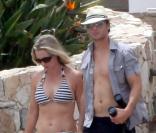Jennie Garth et son mari Peter Facinelli en vacances au Mexique à Los Cabos le 23 mai 2010