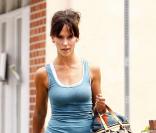 Jennifer Love Hewitt revient de son cours de Pilates (12 juin 2010, Californie)