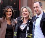 Sharon Stone, Mariska Hargitay et Christopher Meloni sur le tournage de New York Unité Spéciale, le 17 mars 2010 