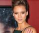 La sublime Jessica Alba à l'occasion de l'avant-première de The Killer inside Me , à l'UGC Ciné-Cité des Halles, à Paris, le 24 juin 2010.
