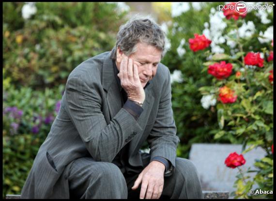 Ryan O'Neal rend hommage à Farrah Fawcett, disparue le 25 juin 2009.