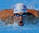 Michael Phelps, lors du 200m papillon, à l'occasion de l'Open EDF, qui se tient au Lagardère Club de Paris, le 26 juin 2010. 