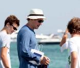 Liam Neeson et ses deux fils à Saint-Tropez, le 3 juillet 2010