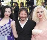 Mathieu Amalric et les girls de  Tournée , Cannes 2010