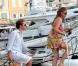 La princesse Beatrice, à Saint-Tropez, s'amuse avec son boyfriend Dave Clark, et des amis. Juillet 2010.