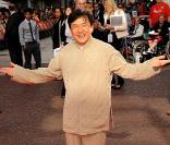 Jackie Chan à l'occasion de l'avant-première britannique de  Karate Kid , à Leicester Square, à Londres, le 15 juillet 2010.