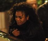 Janet Jackson dîne à Paris avec son nouveau petit-ami, le 11 décembre 2009