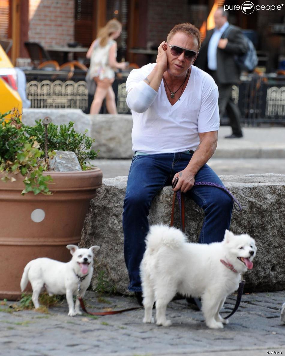 mickey rourke au telephone alors m