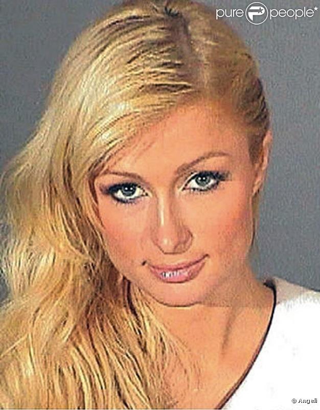 Paris Hilton a été condamnée à une peine de prison ferme en mai 2007, après avoir conduit en état d'ébriété, et été prise en flagrant délit de récidive quelques mois après.  