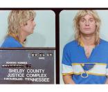 Dans les années 80, Ozzy Osbourne a été arrêté à deux reprises pour avoir uriné dans des lieux publics, sous l'emprise de l'alcool...  